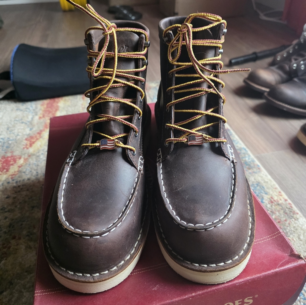 Danner Man Boots Size 8.5D